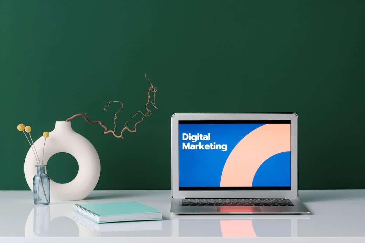 Stratégie de marketing digital efficace : Guide ultime pour les petites entreprises