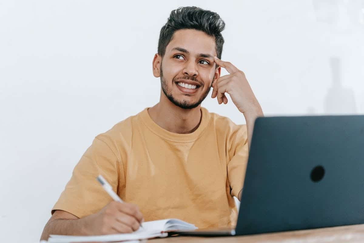 Les stratégies gagnantes des jeunes entrepreneurs pour réussir