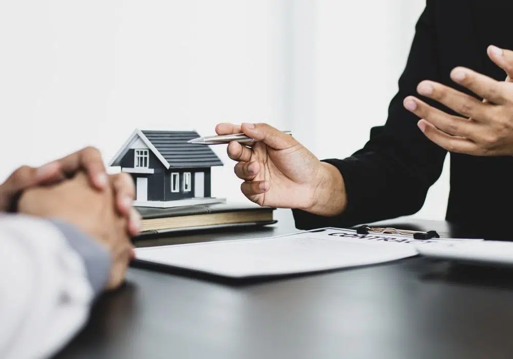 IAD Holding : les échanges immobiliers en ligne