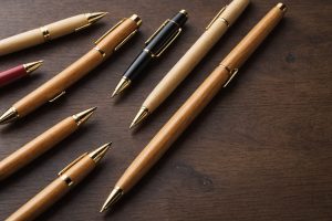 Boostez votre communication avec un stylo publicitaire en bois
