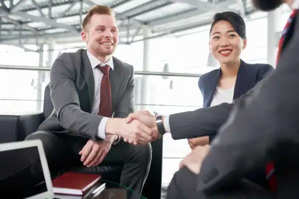 Pourquoi l’entrepreneuriat est-il une voie intéressante pour les dirigeants en outplacement ?