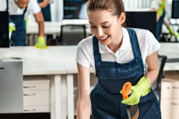 Service de nettoyage à Paris : L’impact transformateur d’un environnement de travail propre