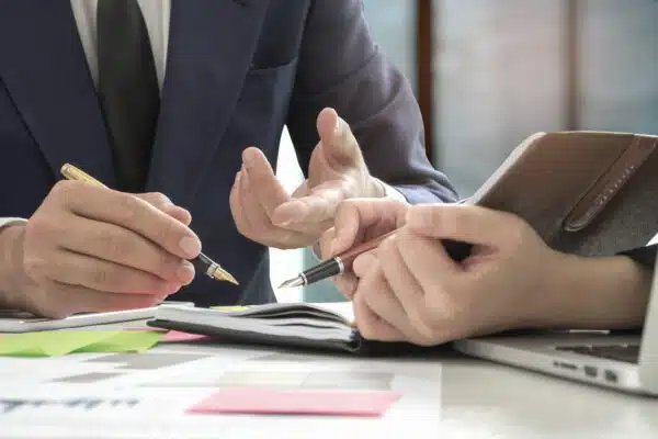 Devenir gestionnaire de paie : quelle est la meilleure formation ?