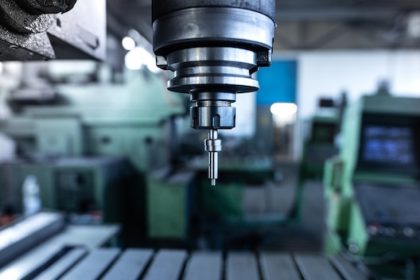 Machines industrielles sur-mesure : la conception et fabrication pour des besoins spécifiques