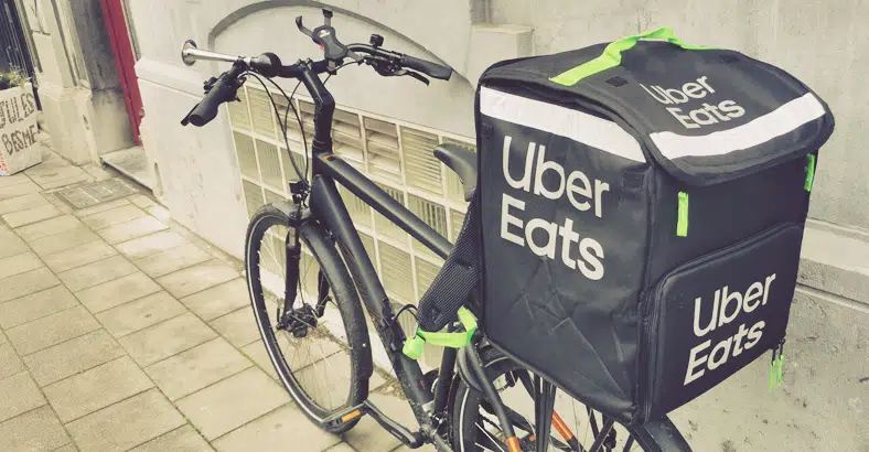 Comment fonctionne über Eat livreur ?