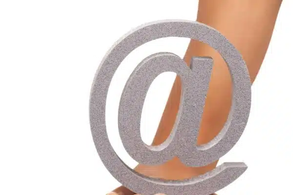 Verifier adresse email : en quoi cela est nécessaire ?